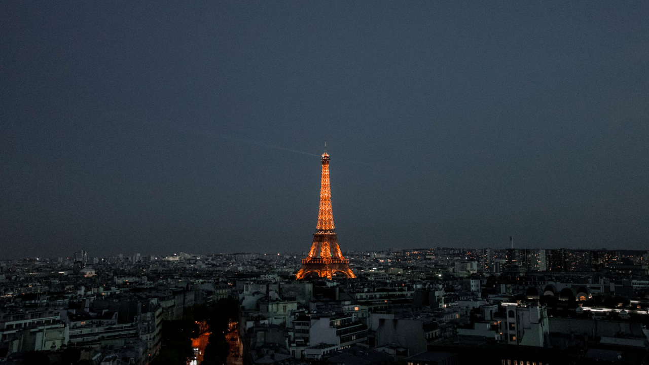 Paris’in simgesi : Eyfel Kulesi - Sayfa 2