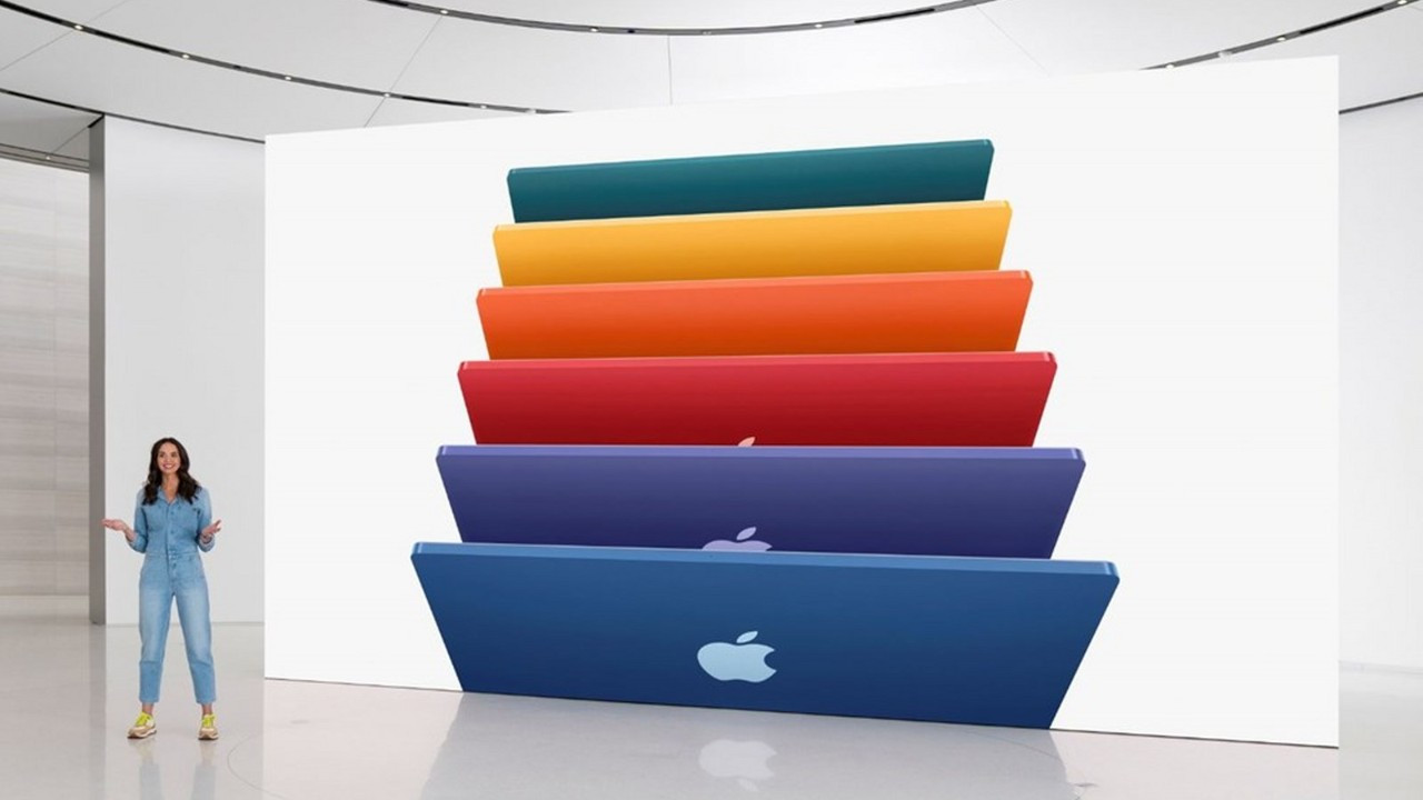 Apple yeni iMac'i tanıttı!