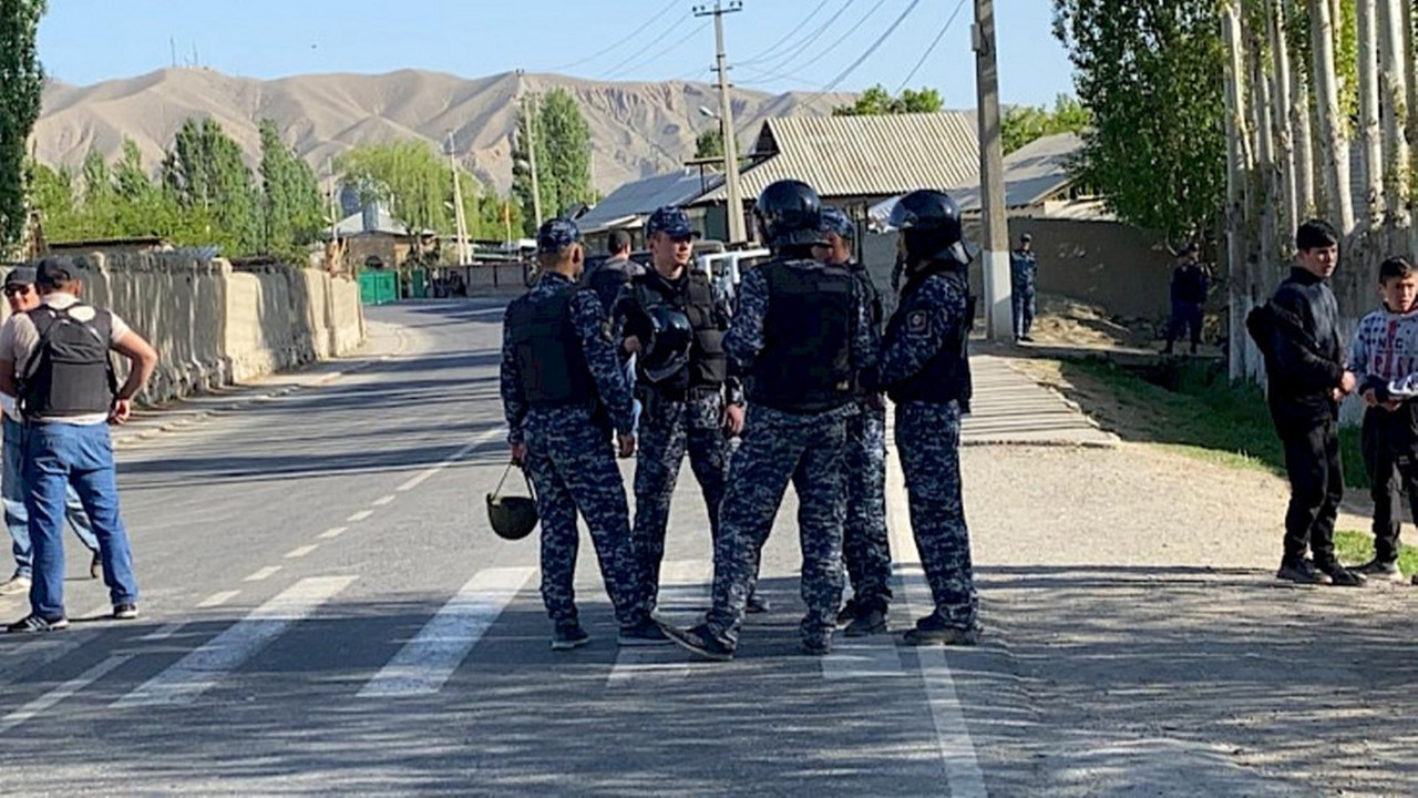 Kırgızistan-Tacikistan sınırında gerilim devam ediyor