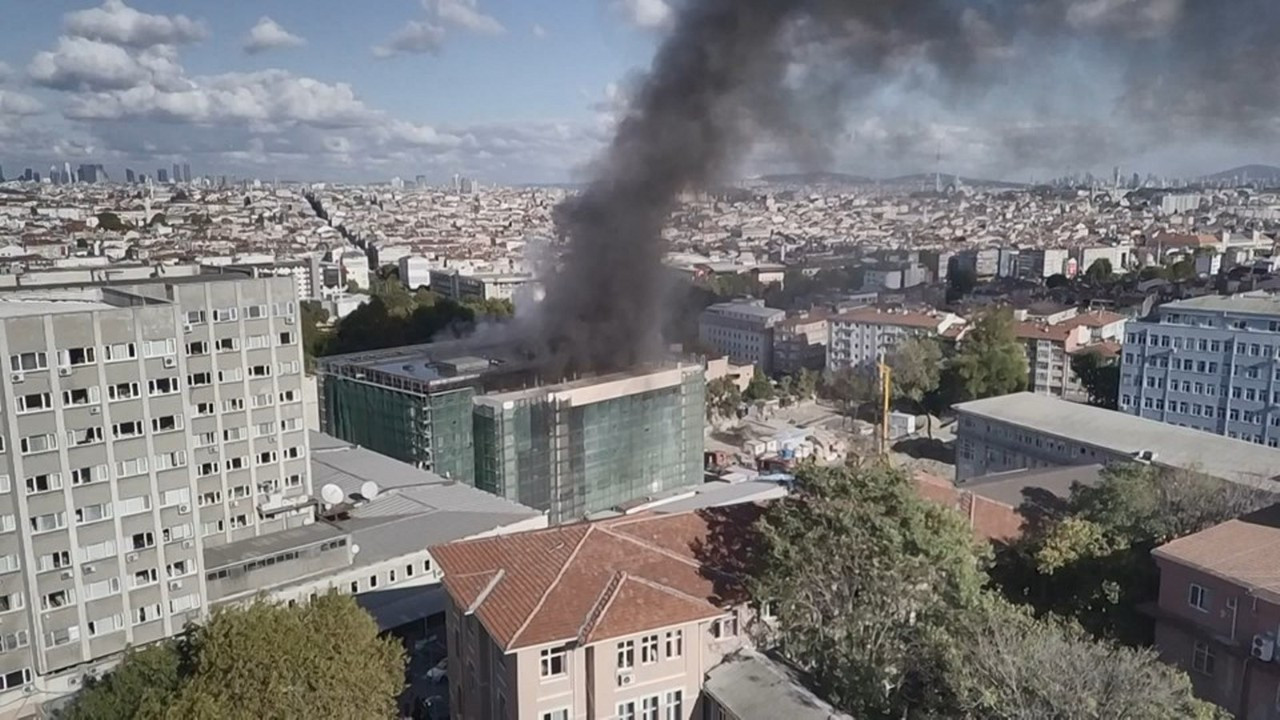 İstanbul Üniversitesi Tıp Fakültesi'nde korkutan yangın