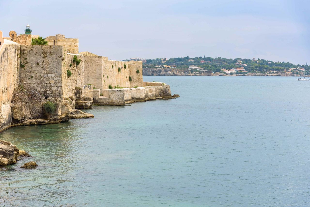 Akdeniz’in Tarihi Dokusu : Ortygia Adası - Sayfa 1