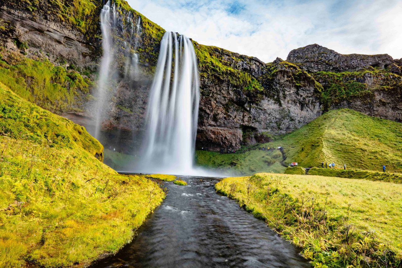 İzlanda'nın En Güzel Şelalesi: Seljalandsfoss - Sayfa 7