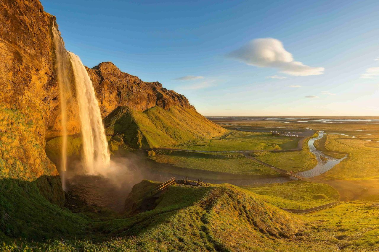 İzlanda'nın En Güzel Şelalesi: Seljalandsfoss - Sayfa 9