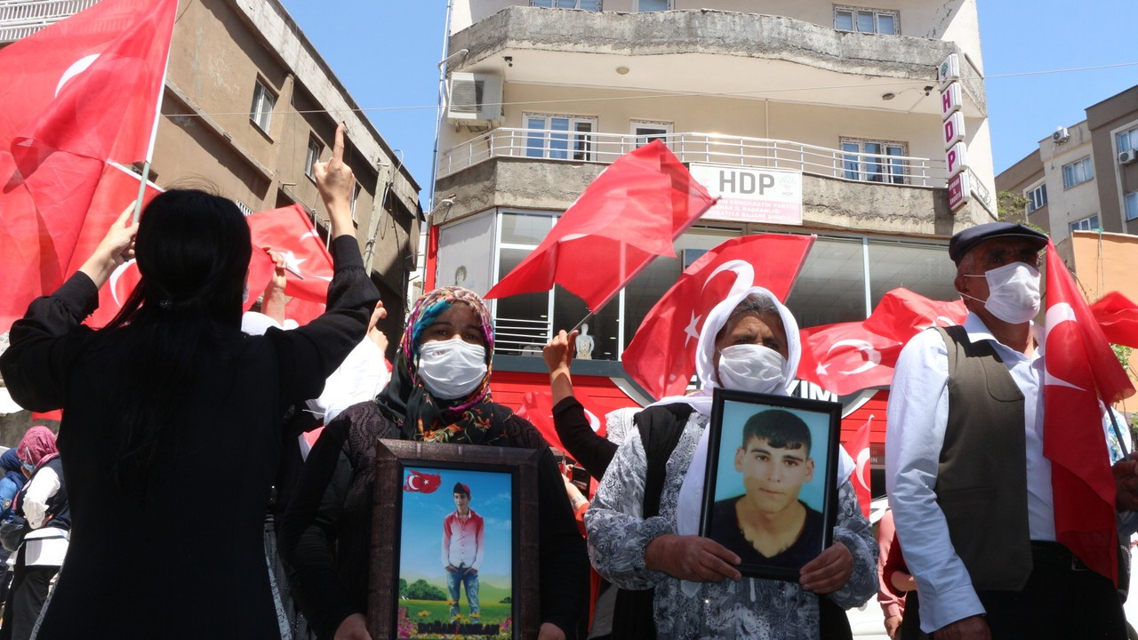 Şırnaklı ailelerin HDP önündeki eyleminde 33'üncü hafta
