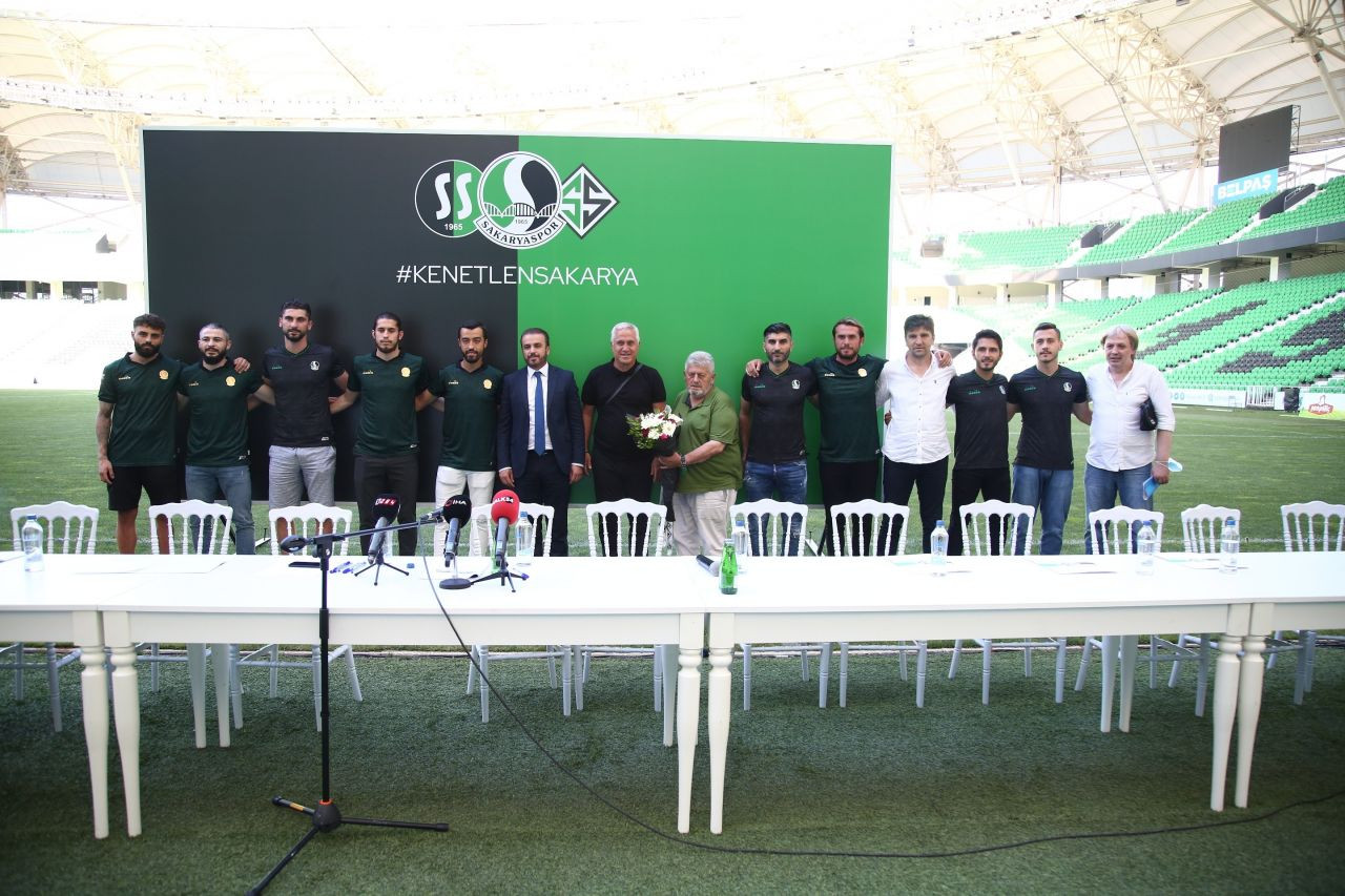 Sakaryaspor'da imza şov! - Sayfa 7