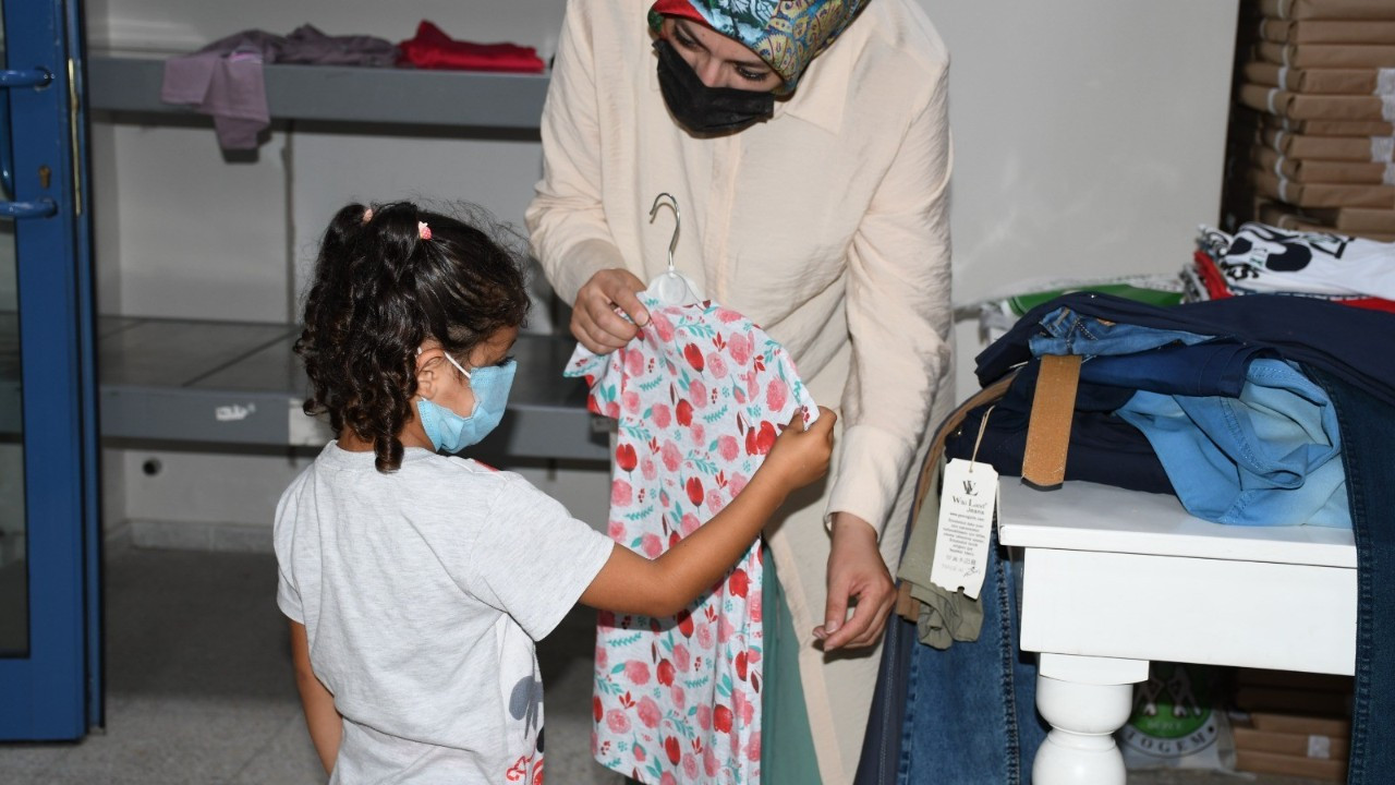 Düzce Belediyesi'nden çocuklara bayram hediyesi