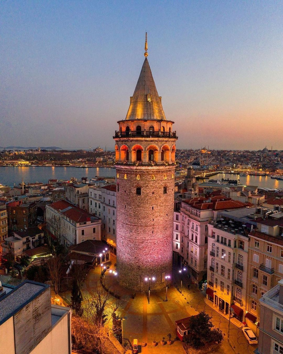 İstanbul'un İncisi: Galata Kulesi - Sayfa 8