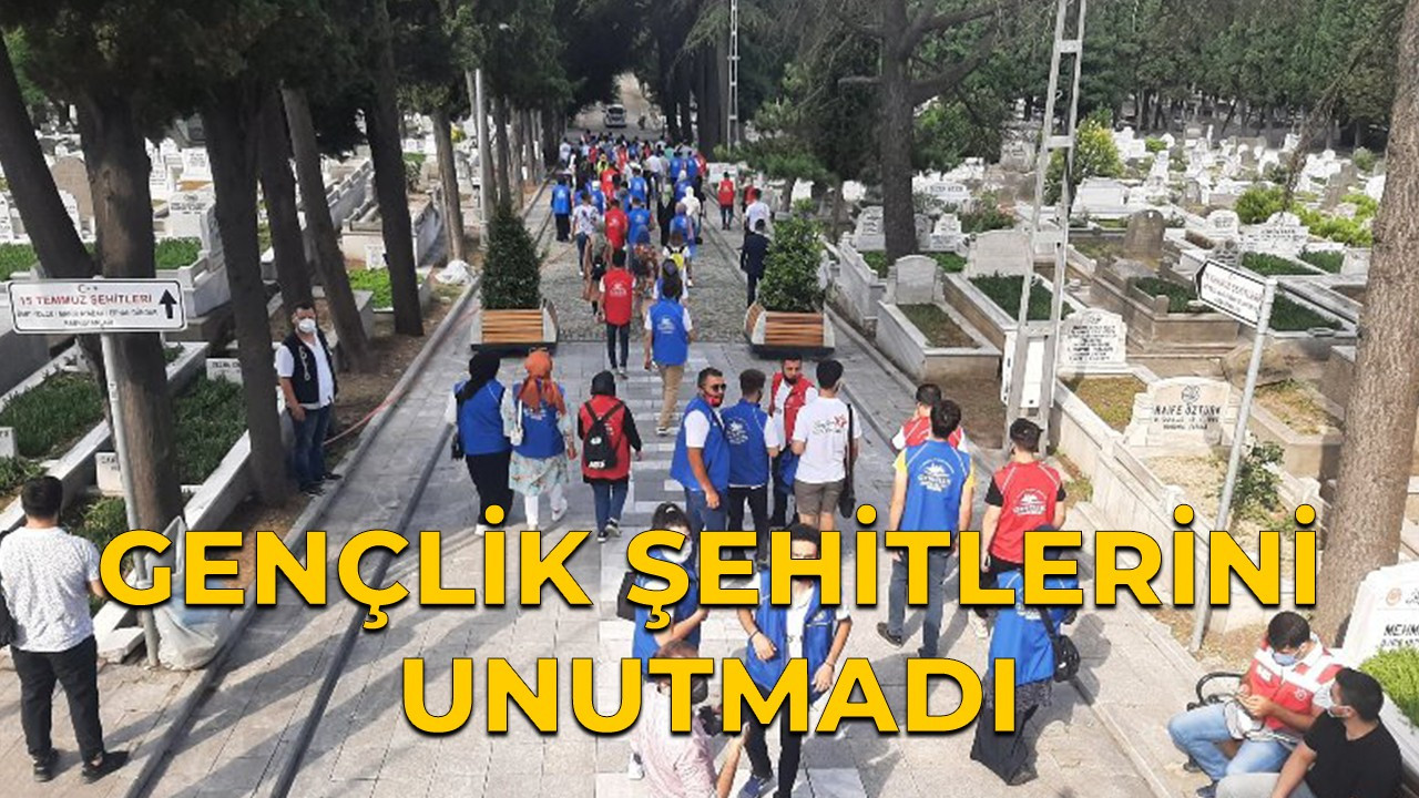 Gençlik Şehitlerini unutmadı