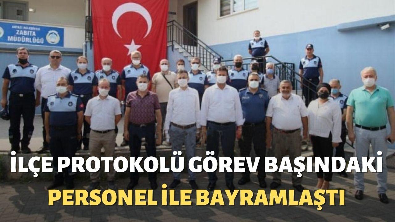 İlçe protokolü görev başındaki personel ile bayramlaştı