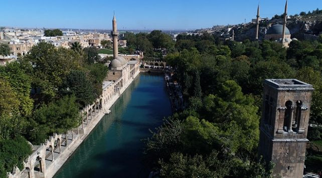 Mezopotamya'nın Balıklıgöl Efsanesi - Sayfa 8