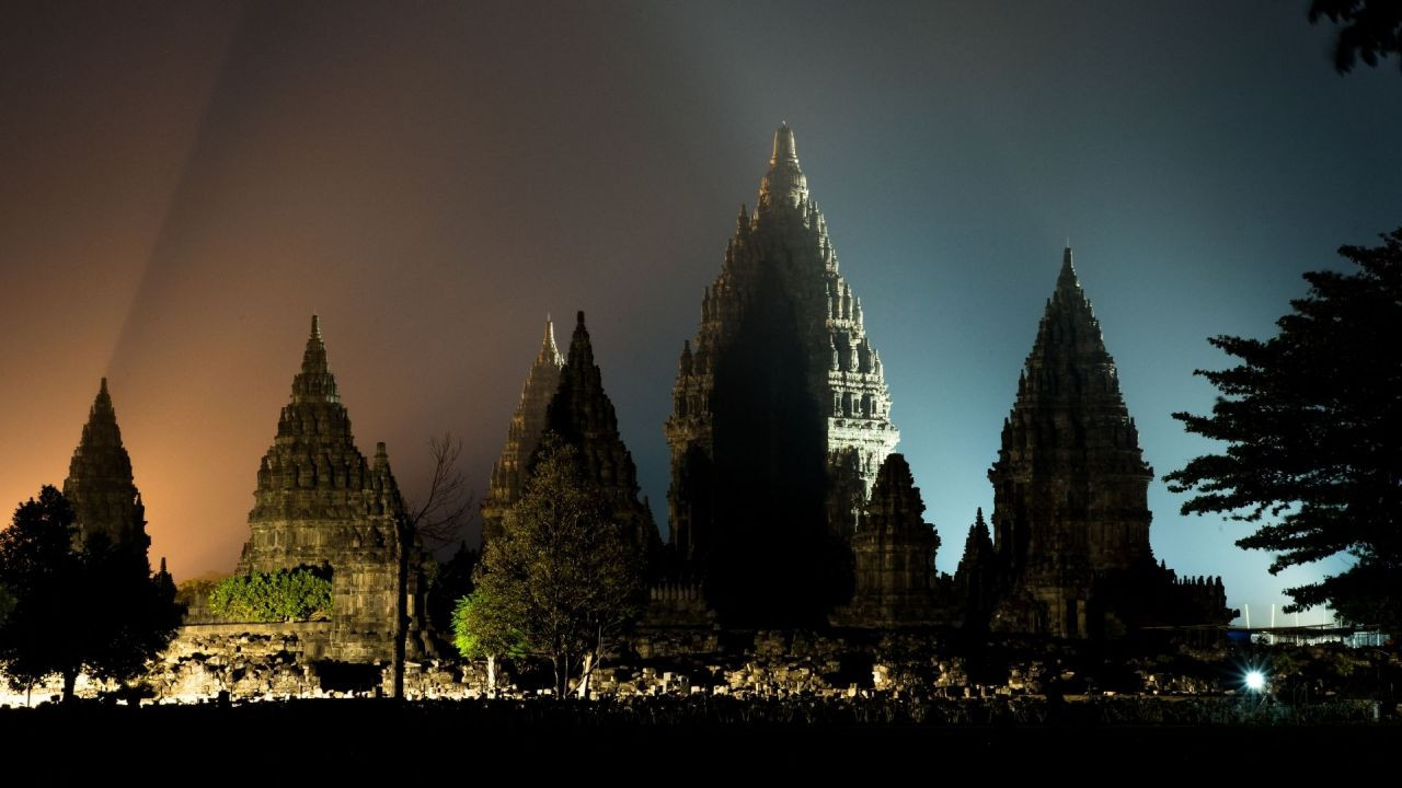 Endonezya'nın Dev Tapınağı: Prambanan - Sayfa 12