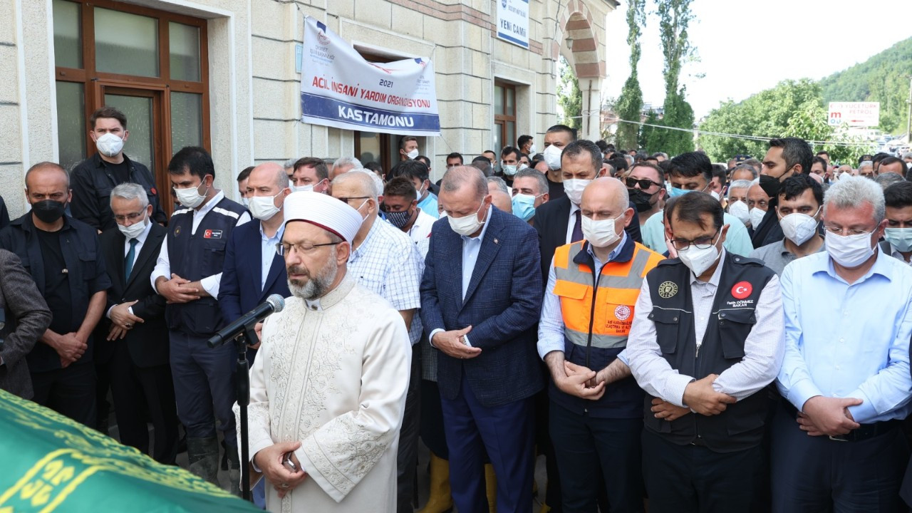 "Mağduriyetleri süratle gidermenin gayretinde olacağız"