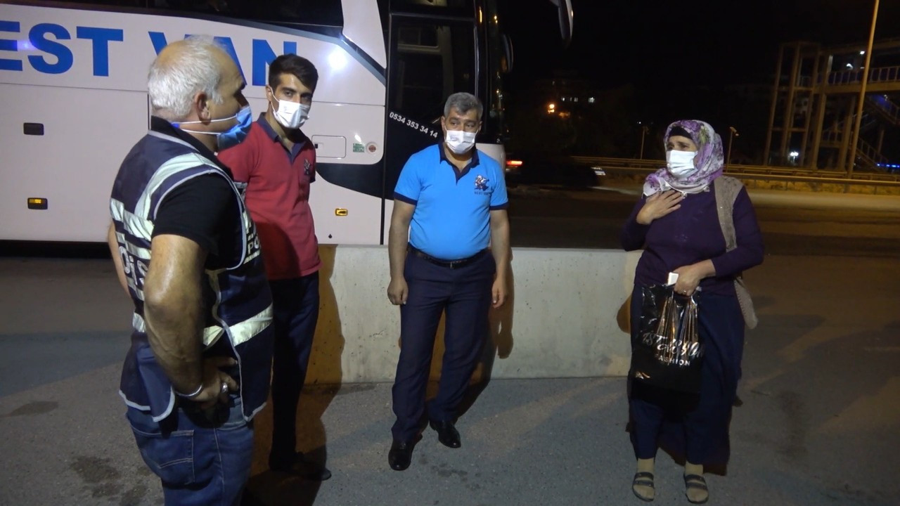 Karantinayı delip otobüse binen kadını 'HES kodu' ele verdi!