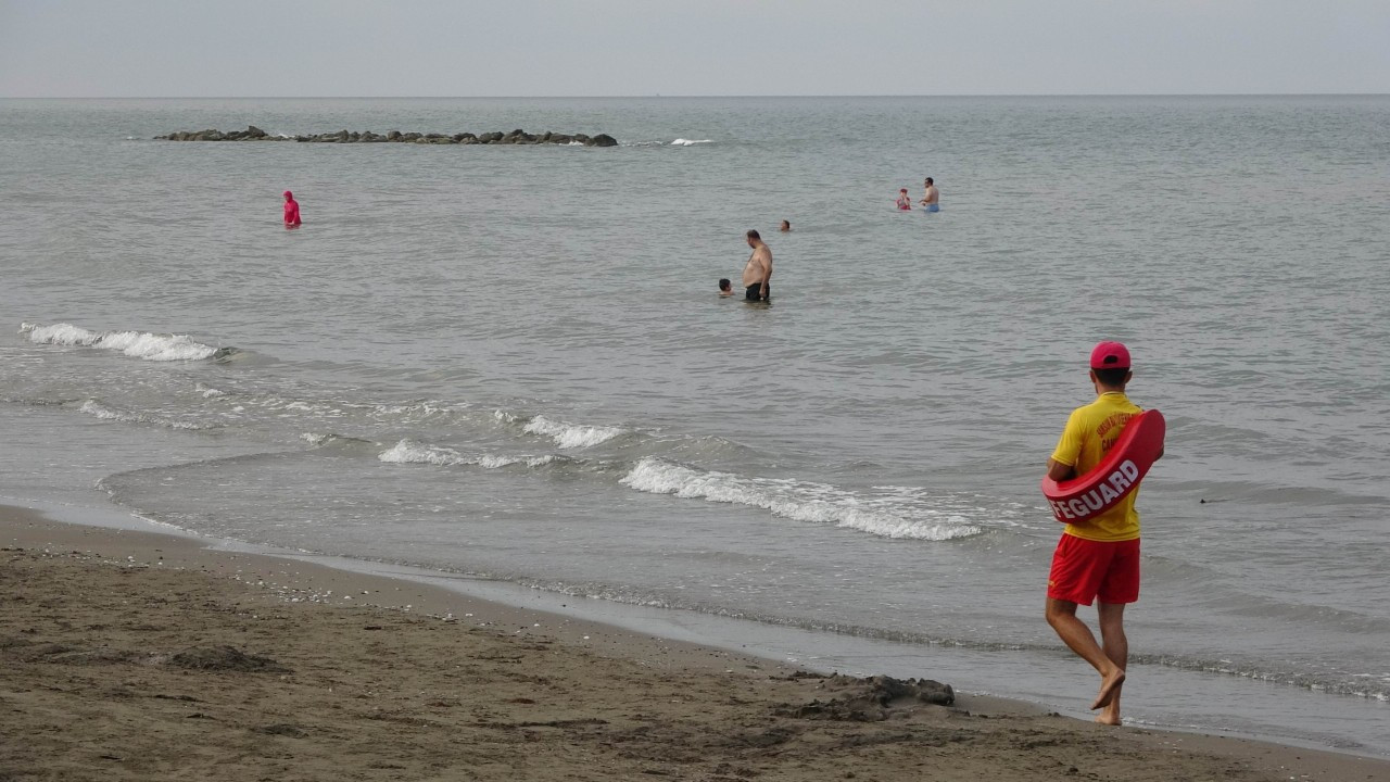 Samsun'da denizde 1 kişi boğuldu, 3 kişi kurtarıldı