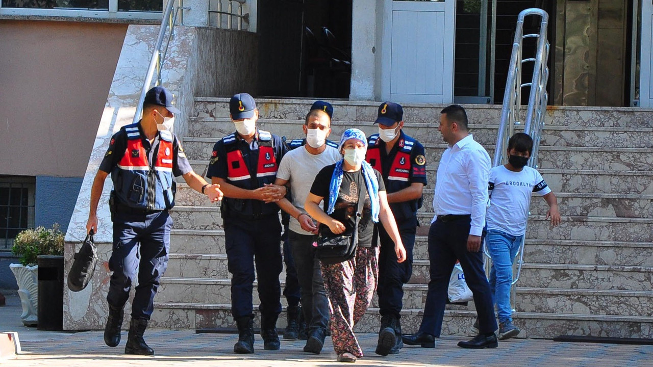 Kanepenin altındaki çukurda yakalanan şüpheli tutuklandı