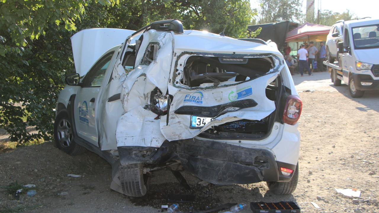 Elazığ’da zincirleme trafik kazası: 8 yaralı