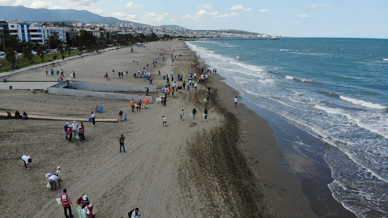 Samsun kıyılarında temizlik