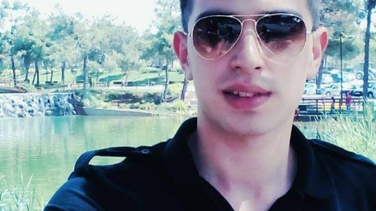 Kazada ölen polis memuru ve kardeşi, toprağa verildi