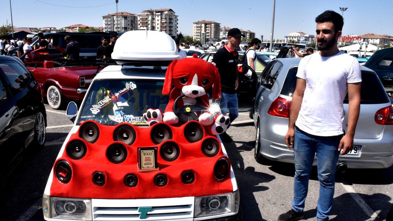 Malatya'da 'Modifiyeli Araç Festivali' düzenlendi
