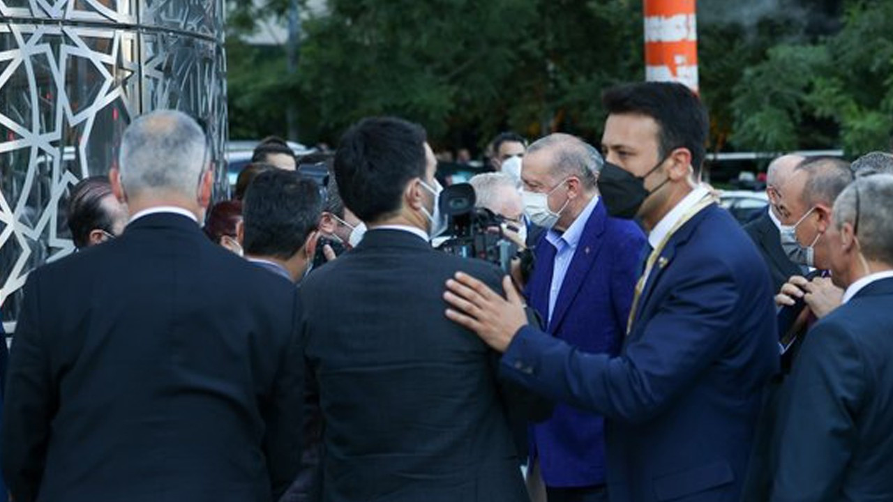 Cumhurbaşkanı Erdoğan eni Türkevi Binası'nda