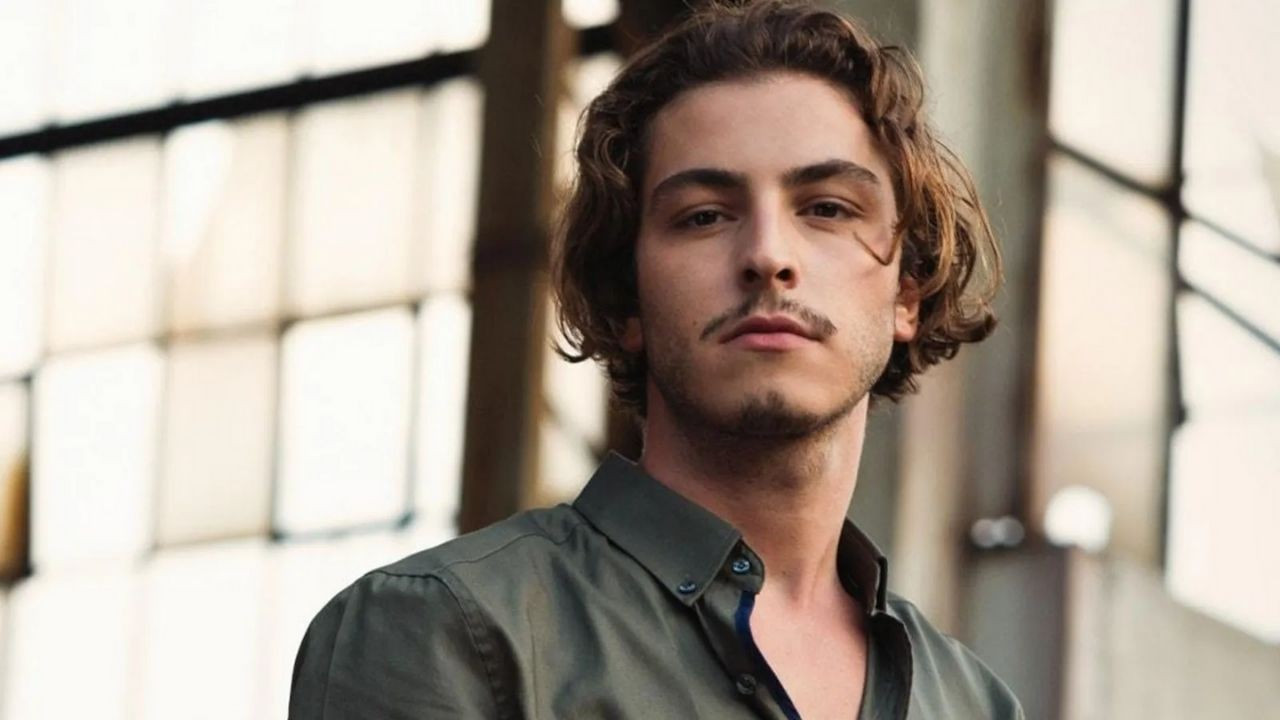 Boran Kuzum'u yıkan haber! Babası Bora Kuzum vefat etti