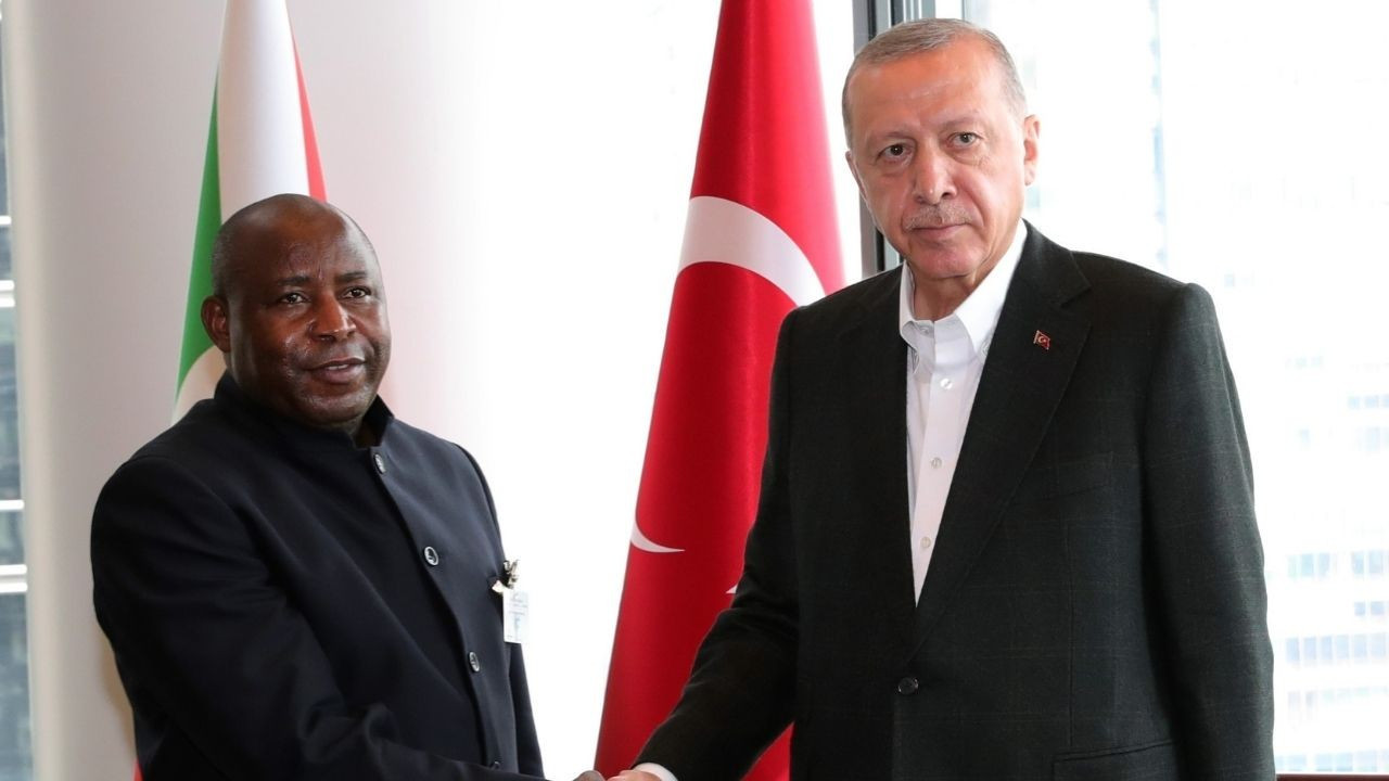 Cumhurbaşkanı Erdoğan, Burundi Cumhurbaşkanı Ndayishimiye ile görüştü