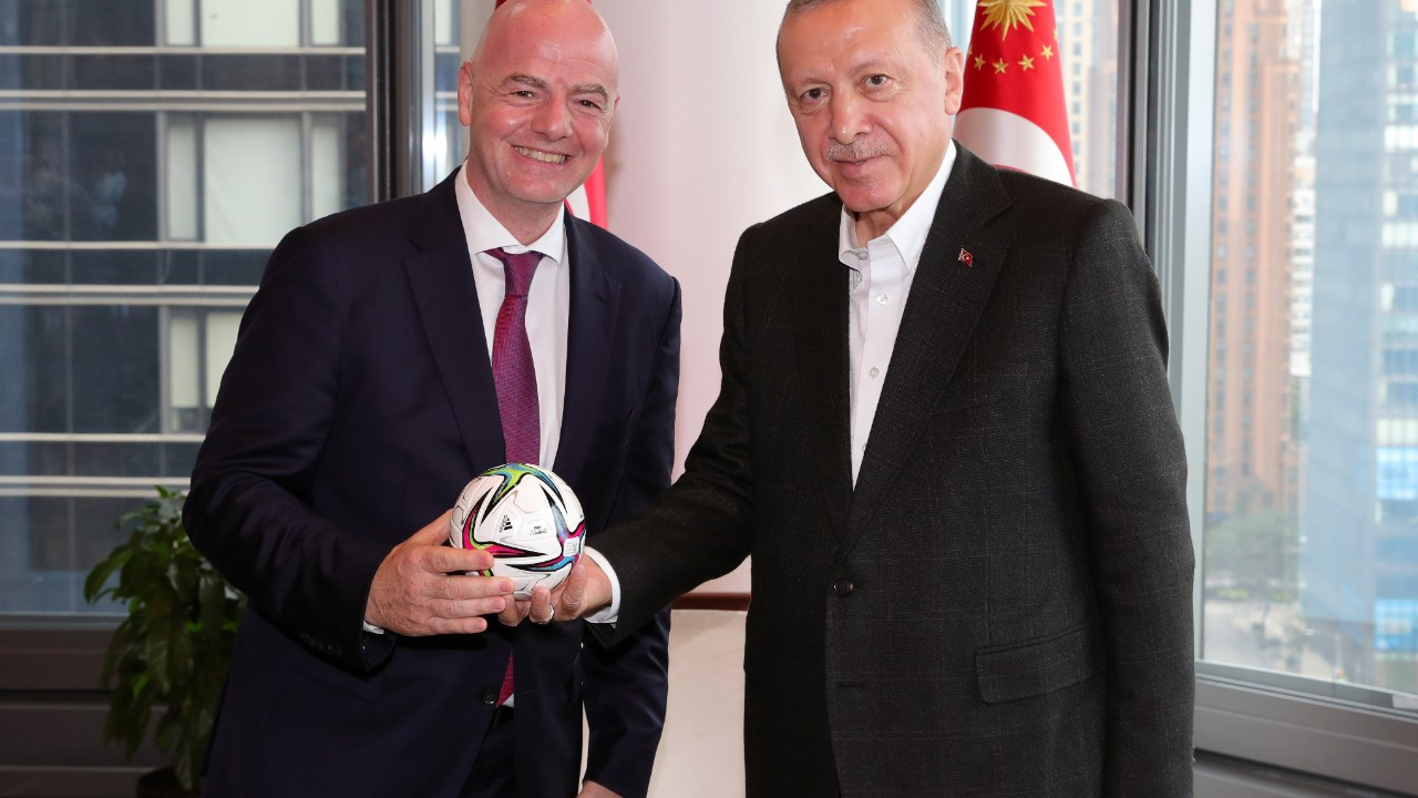 Cumhurbaşkanı Erdoğan, FIFA Başkanı Infantino’yu kabul etti