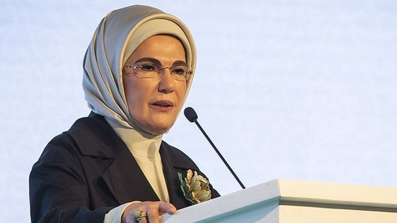 Emine Erdoğan'dan "Hayvanları Koruma Günü" paylaşımı