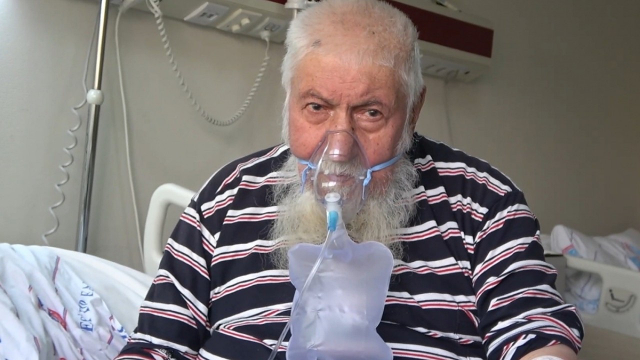 92 yaşındaki Yaşar Güldüren: 'Aşı olduk, kurtulduk'
