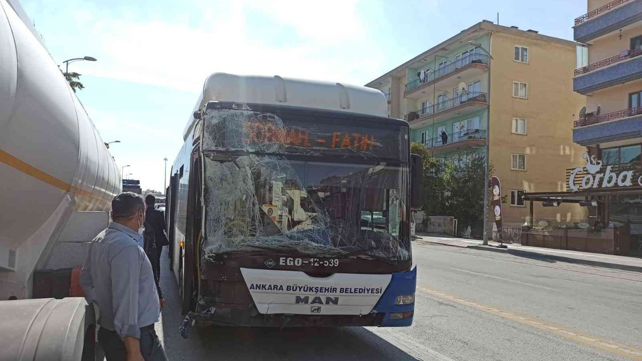 Başkent'te zincirleme kaza