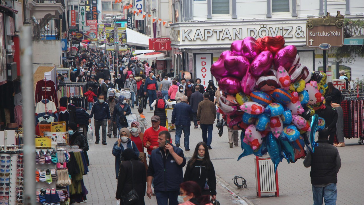 Samsun’da maske takmayanların bahaneleri şaşırttı