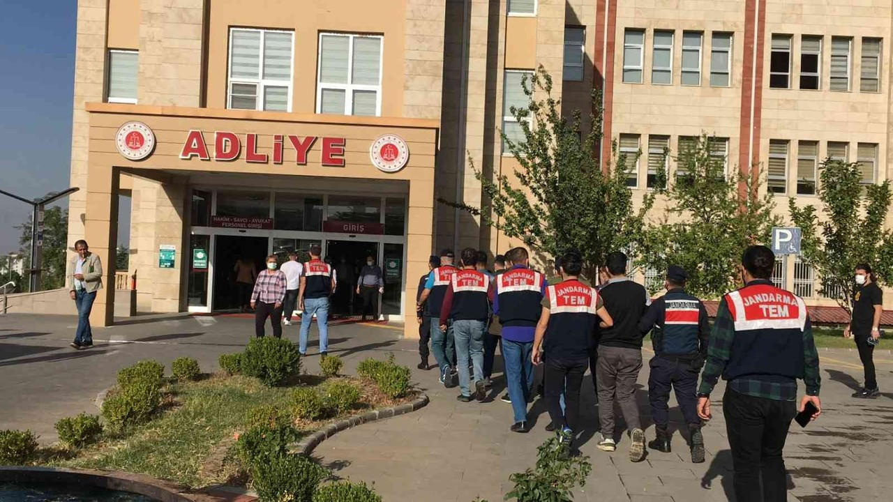 Kahramanmaraş merkezli DEAŞ operasyonu: 5 gözaltı