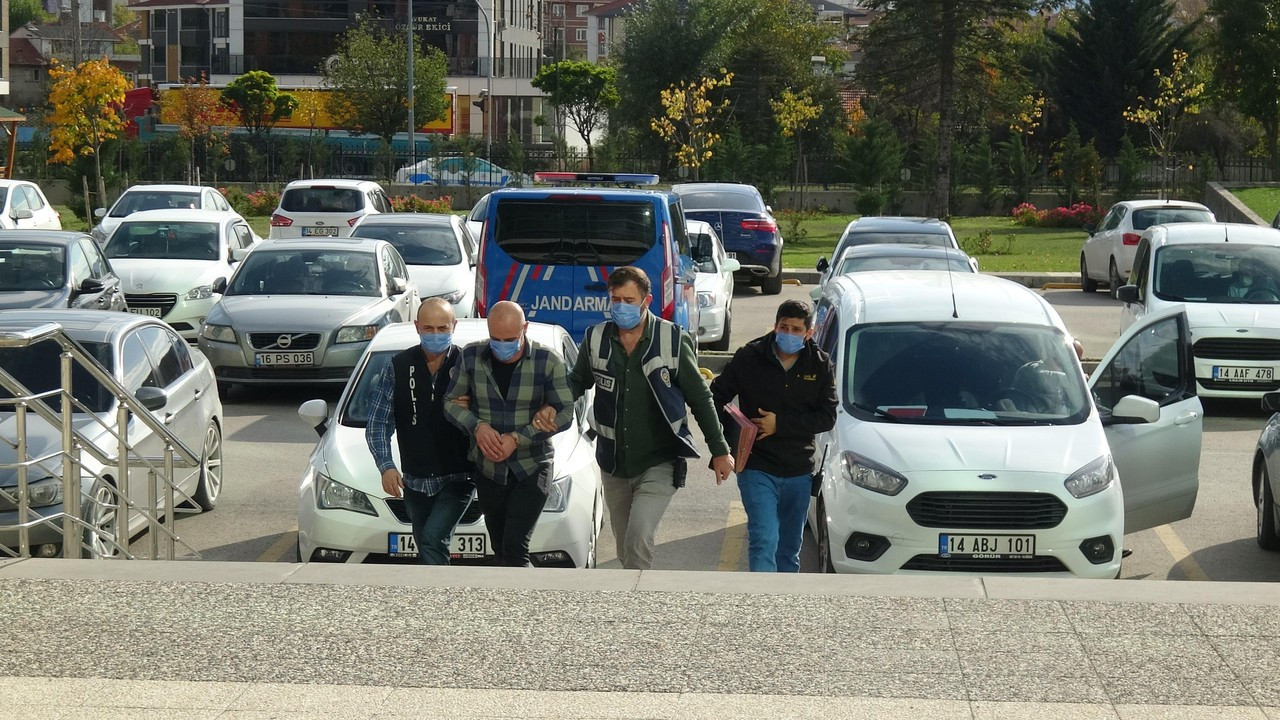 Temizlik işçisi 'yol verme' kavgasında bıçaklanarak öldürüldü