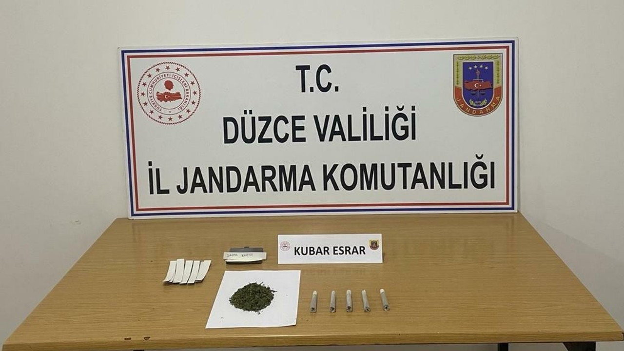 Çikolata kutusundan uyuşturucu çıktı