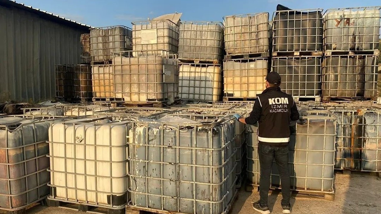 İzmir’de 109 bin 500 litre kaçak akaryakıt ele geçirildi