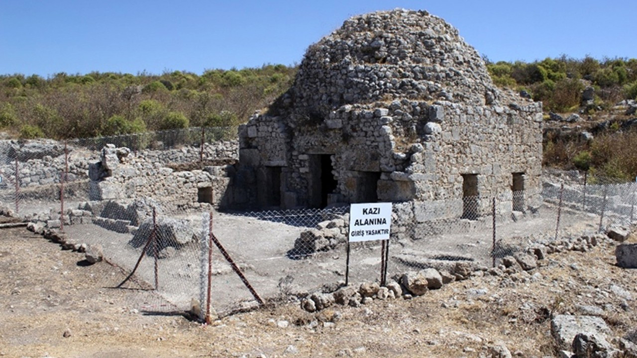 2 bin 200 yıllık antik kent restore edilecek