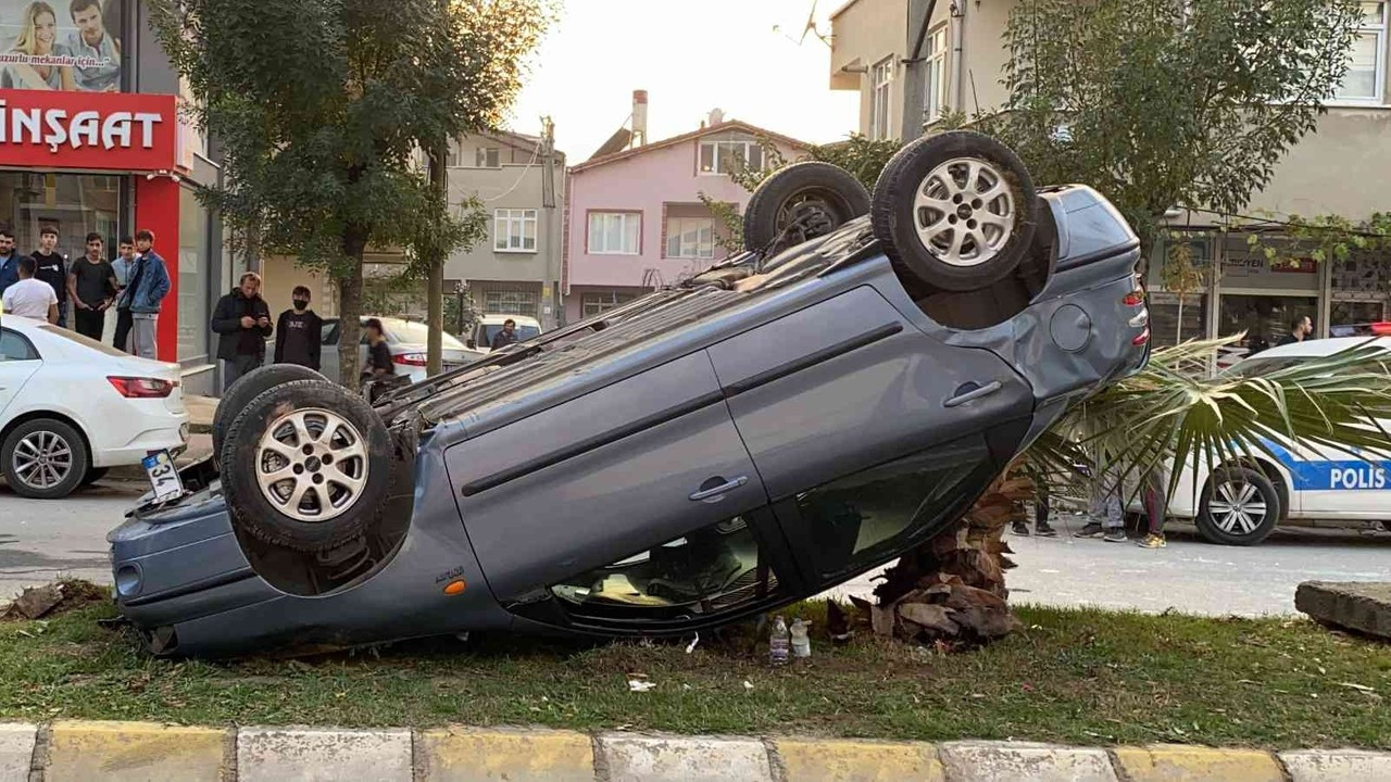 Alkollü sürücü düz yolda otomobiliyle takla attı