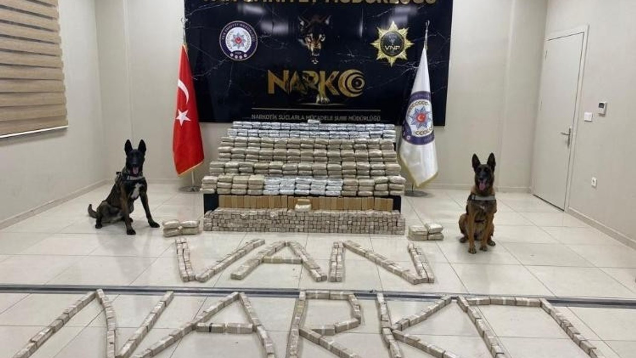 Van’da 478 kilo 600 gram uyuşturucu ele geçirildi