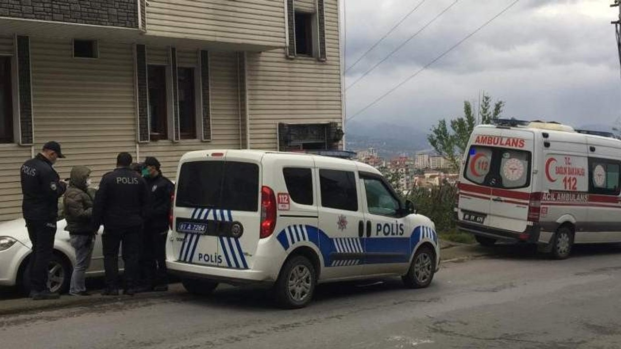 Trabzon’da 24 yaşındaki bir genç evinde ölü bulundu