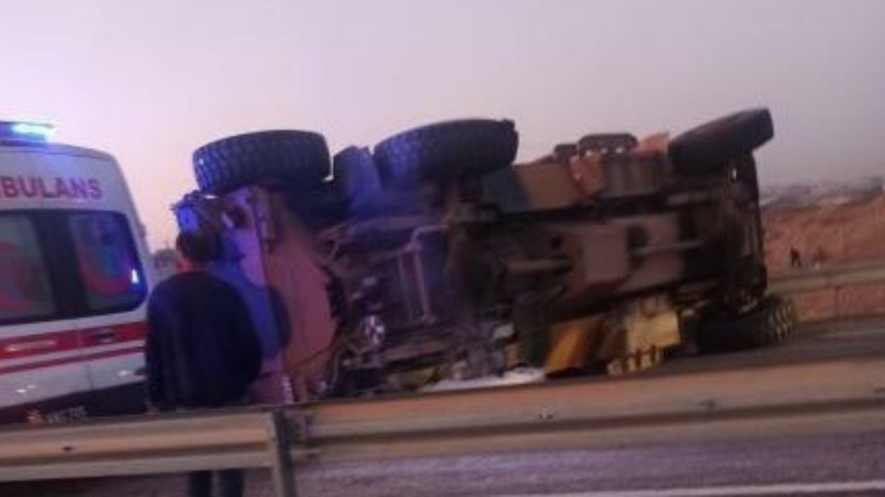 Siirt’te zırhlı askeri araç devrildi