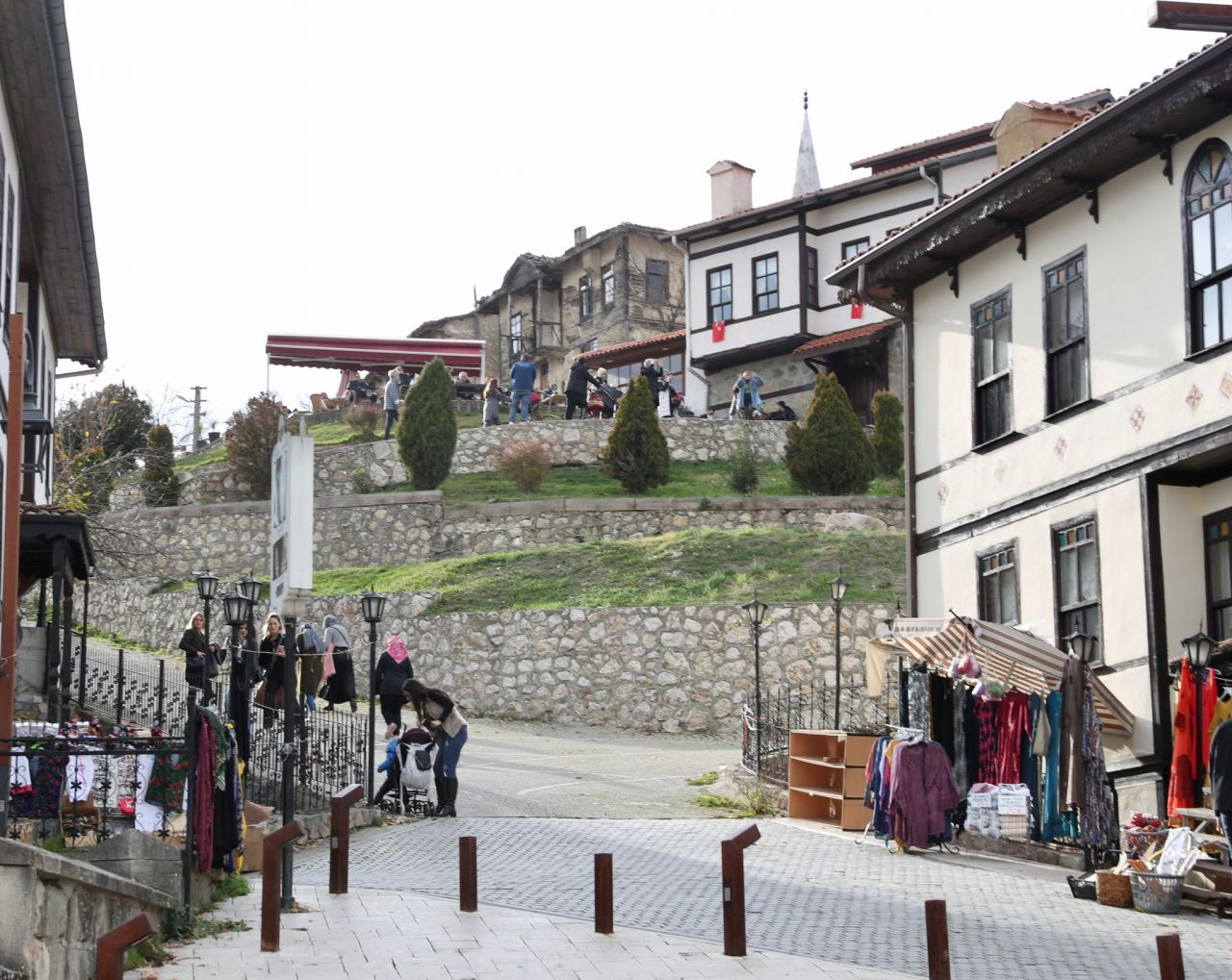 ‘Sakin Şehir’de pazar yoğunluğu - Sayfa 9