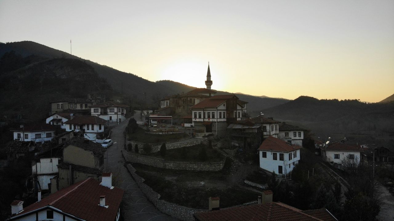 Taraklı evleri, Osmanlı dönemi mimarisiyle zamana meydan okuyor - Sayfa 11