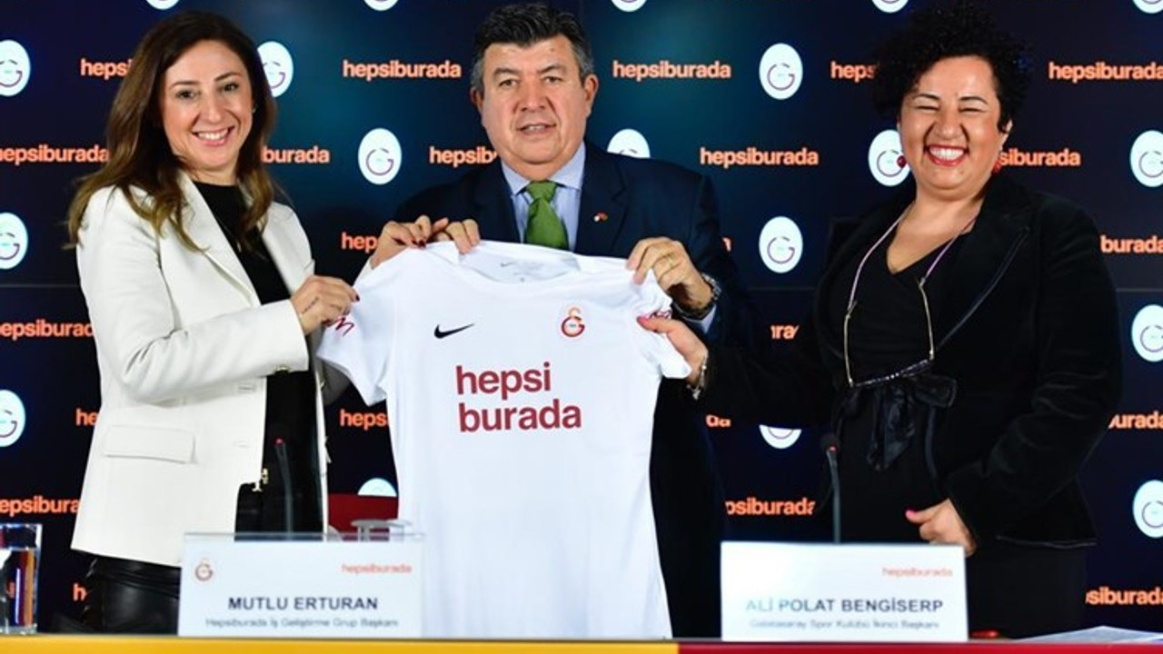 Galatasaray Kadın Futbol Takımı'nın ana sponsoru Hepsiburada oldu