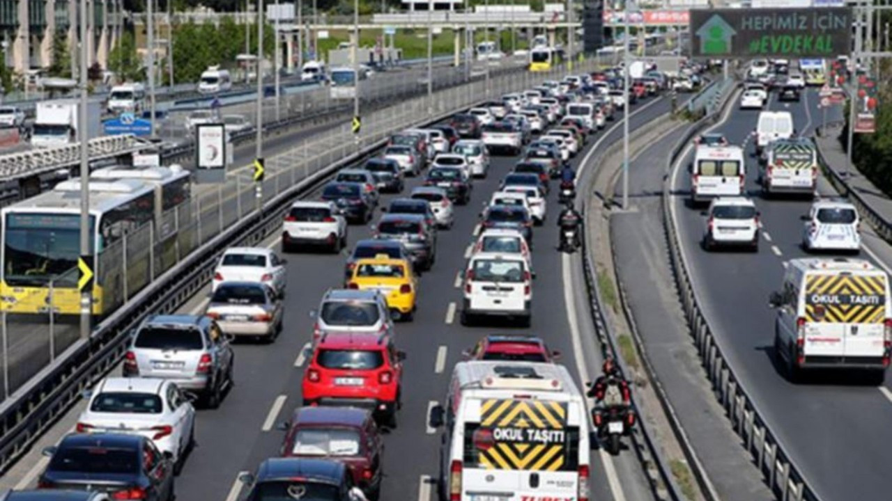 İstanbul'da bu yollar trafiğe kapatıldı