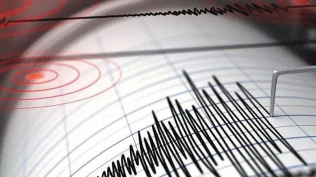 Çin’i vuran 6.9’luk deprem anı kamerada