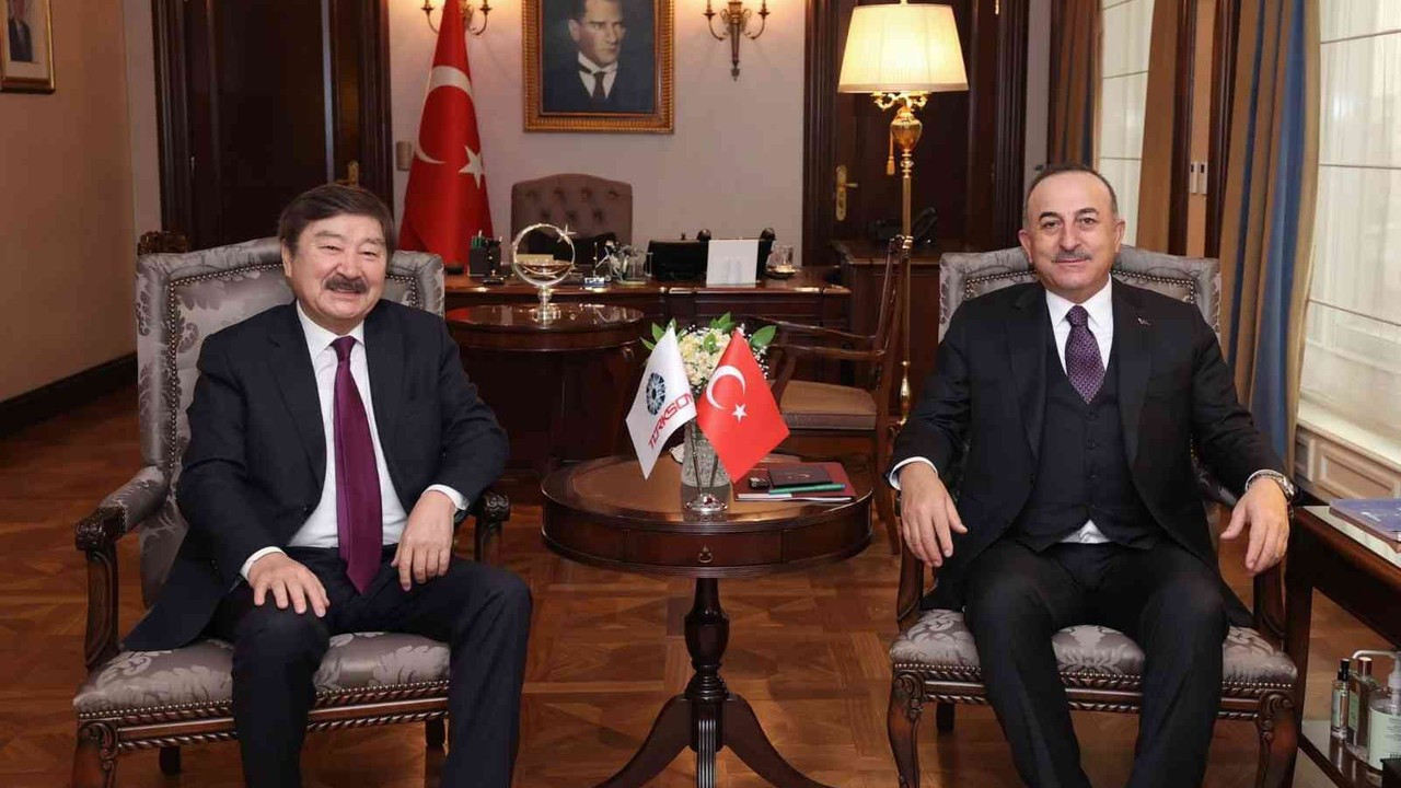Bakan Çavuşoğlu, TÜRKSOY Genel Sekreteri Kaseinov ile görüştü