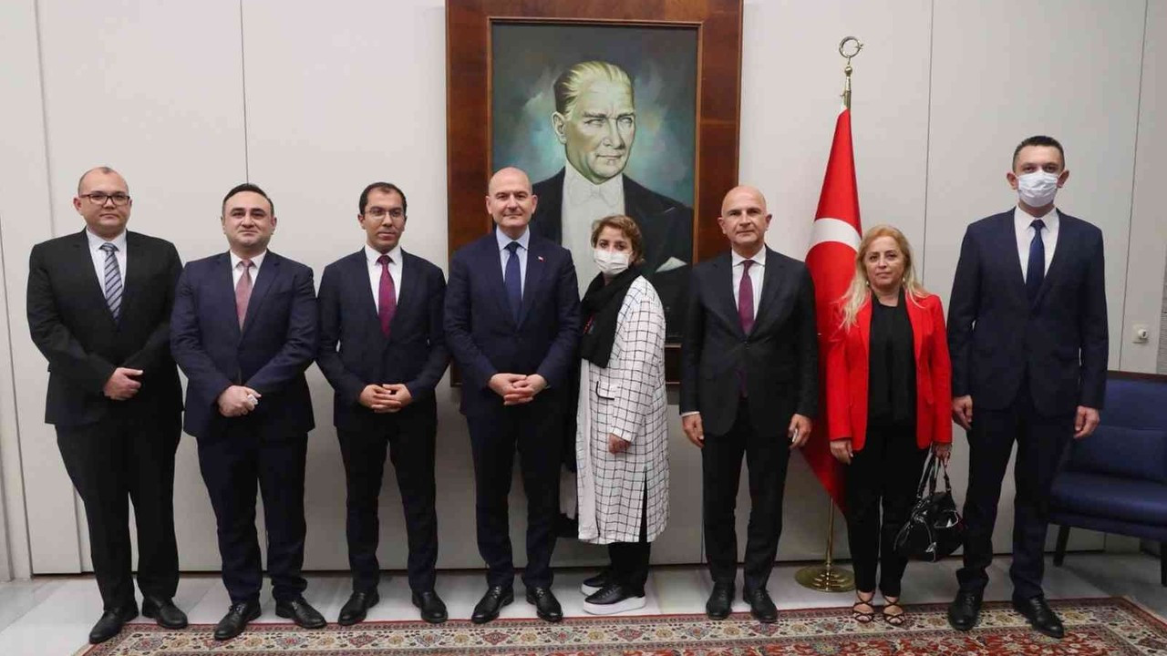 İçişleri Bakanı Soylu, Türkiye’nin Dakka Büyükelçiliğini ziyaret etti