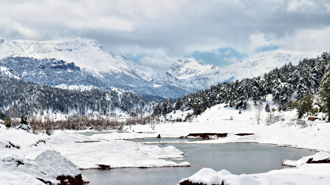 "Akdeniz’in Sibiryası"nda kartpostallık görüntüler
