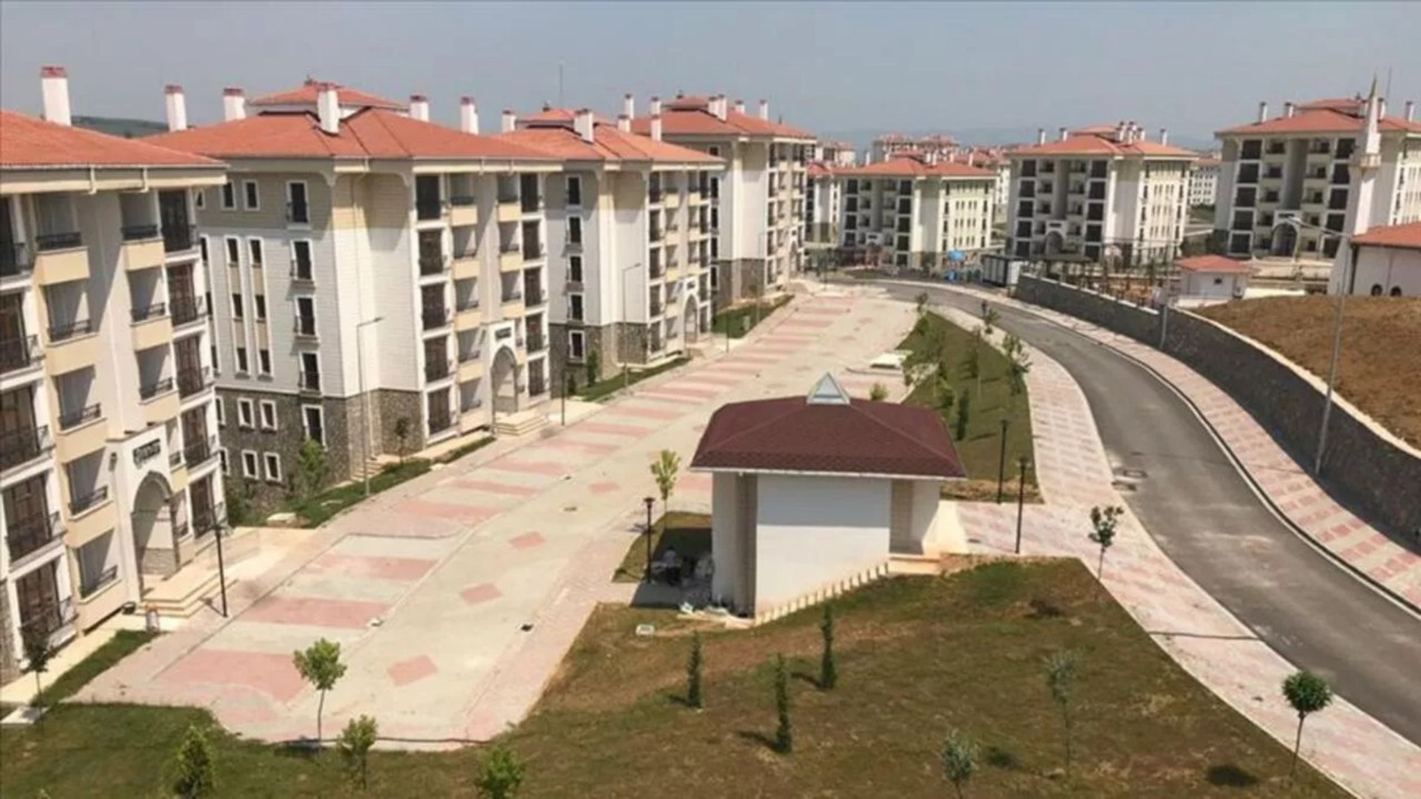 TOKİ Adana Sarıçam kura sonuçları 2022 açıklandı mı? Gözler Adana Buruk kura listesinde