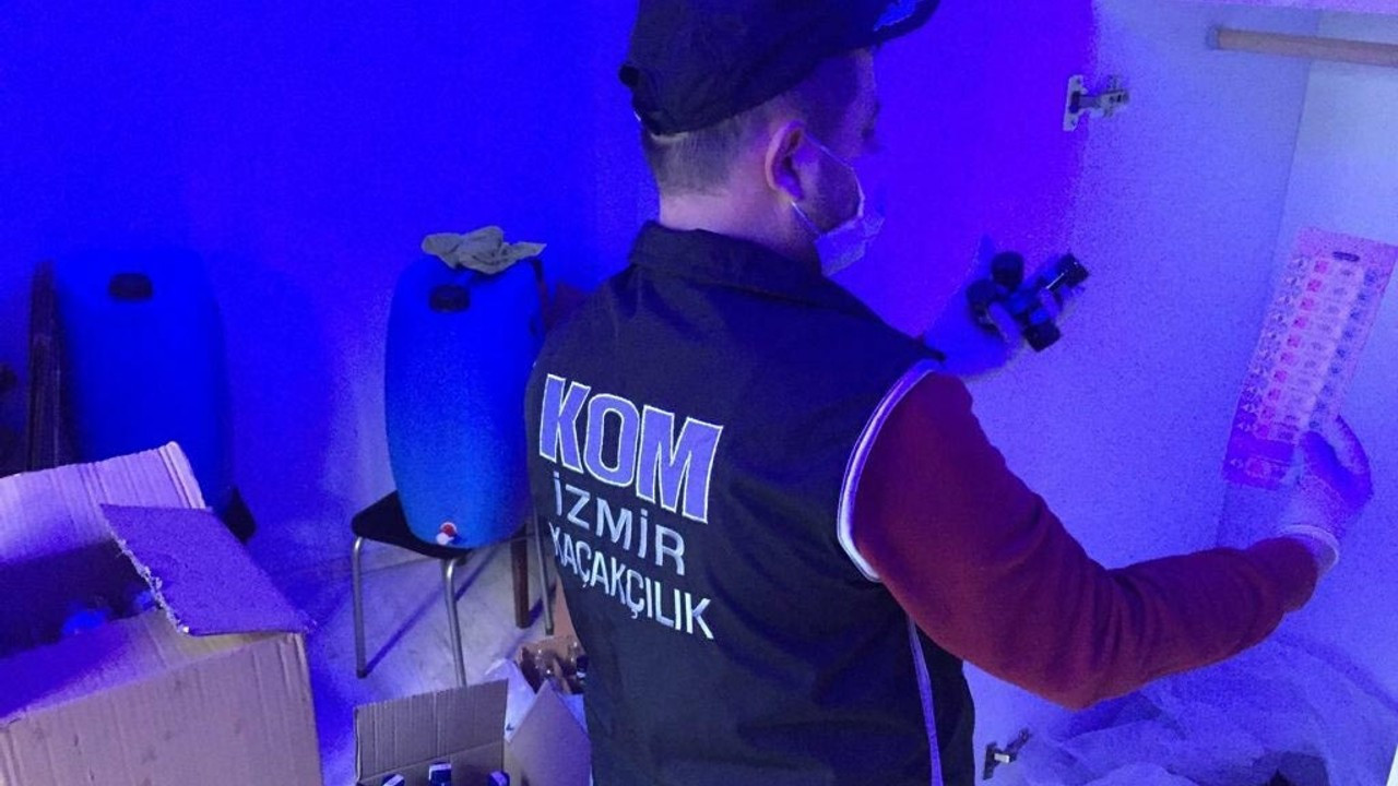 İzmir'deki 'sahte içki' operasyonunda 3 tutuklama 